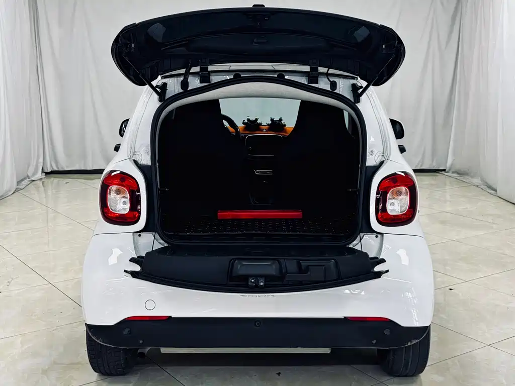 smart fortwo 2017 — фото 5