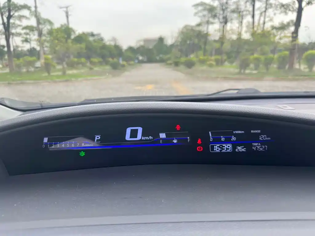 Honda Jade 2015 — фото 7