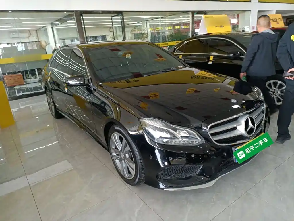 Mercedes-Benz E-Class 2015 — фото 22