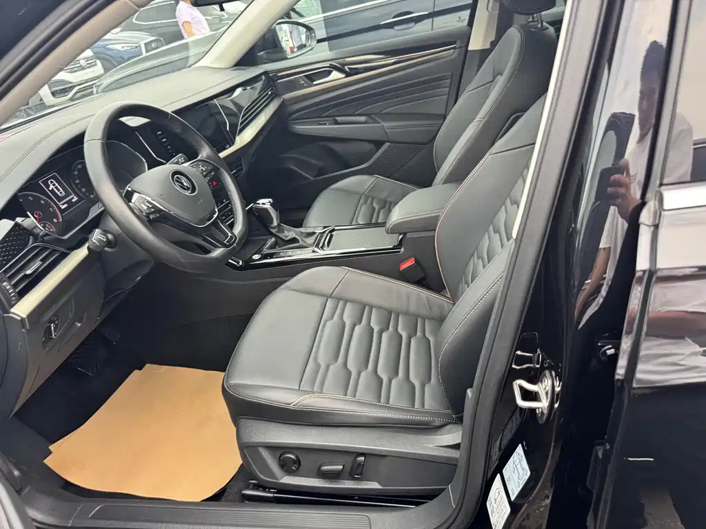 Volkswagen Passat 2021