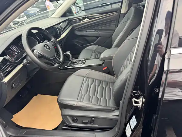 Volkswagen Passat 2021