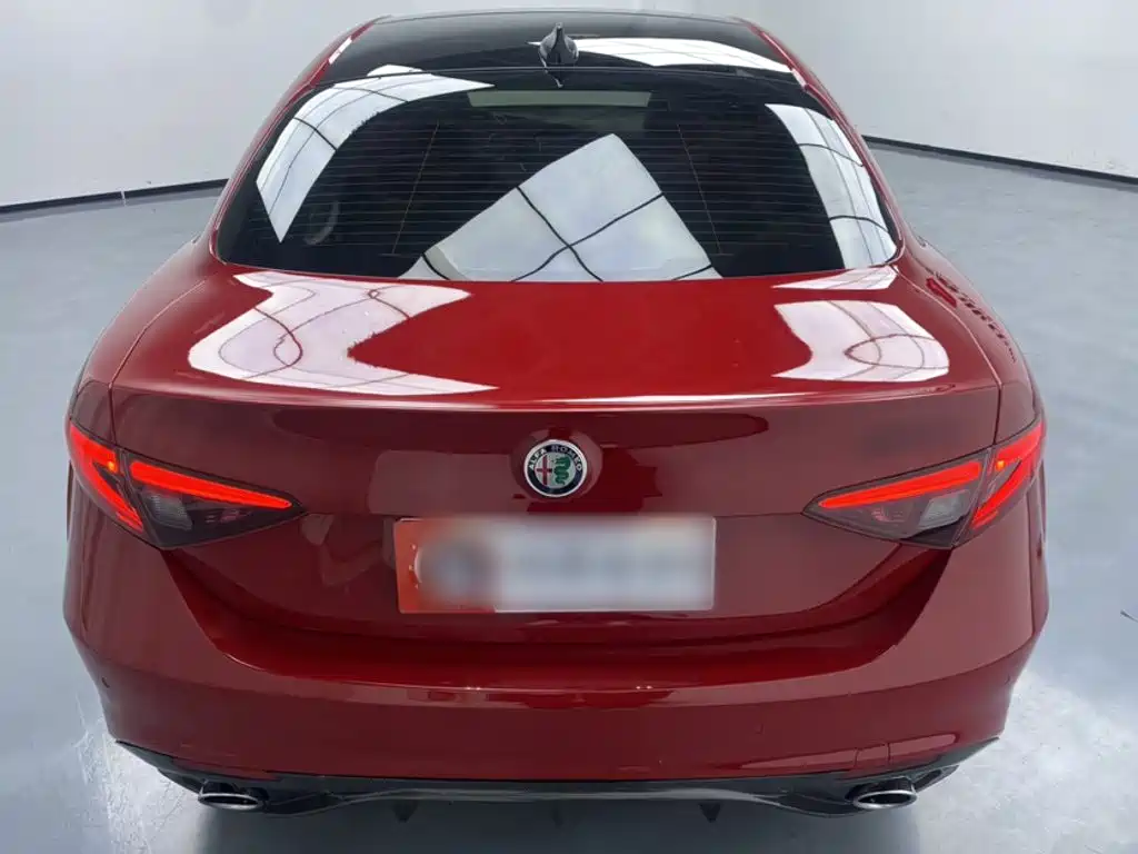 Alfa Romeo Giulia Juliet 2018 — фото 25