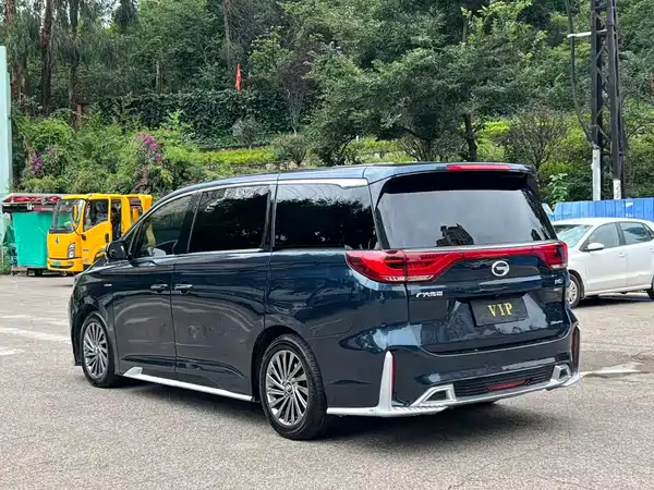 GAC Trumpchi M8 2021