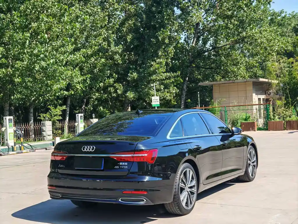 Audi A6L 2020 — фото 7
