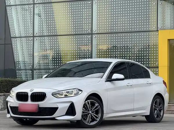 BMW 1 Series 2022