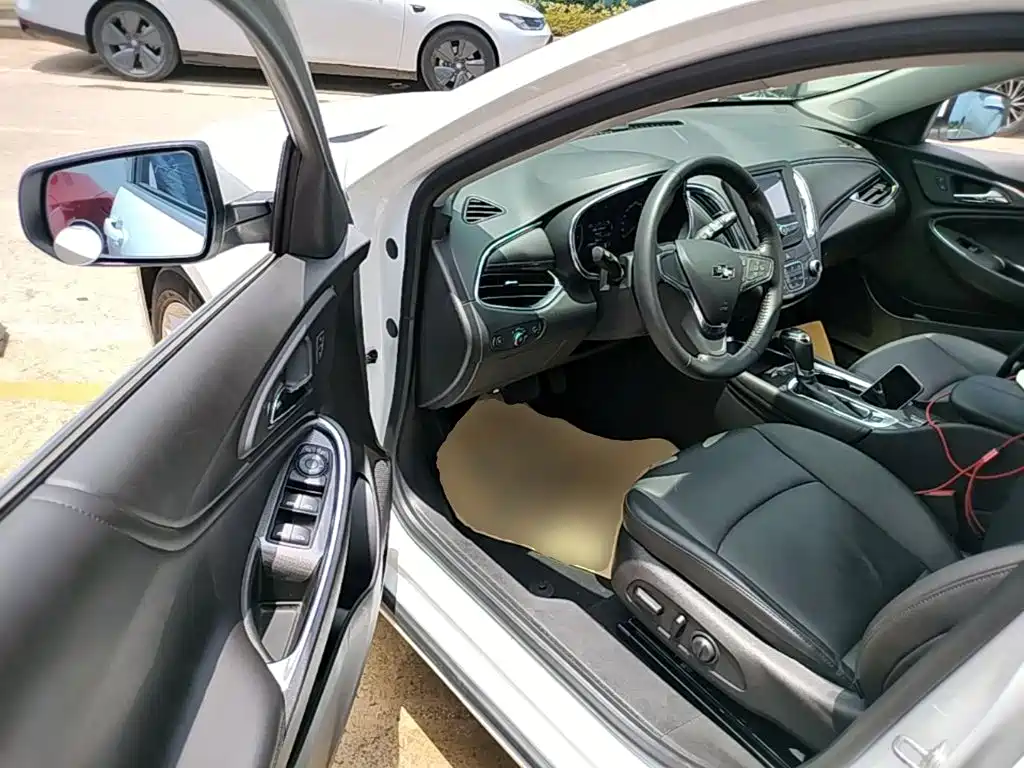 Chevrolet Malibu XL 2018 — фото 16