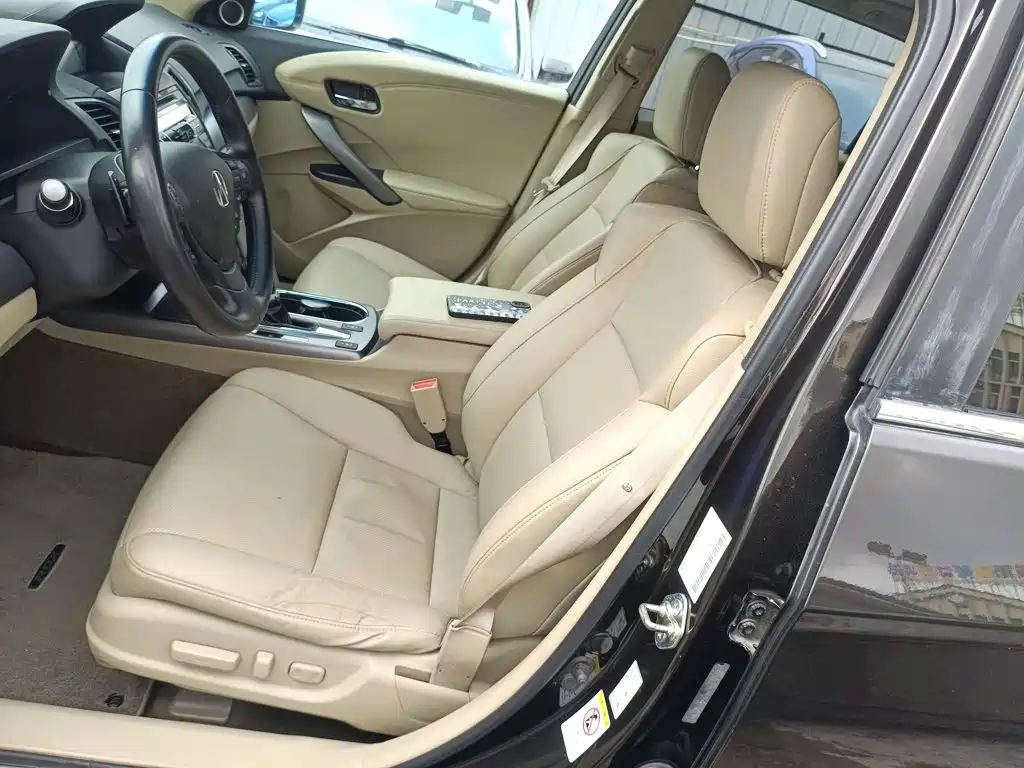 Acura RDX 2015 — фото 11