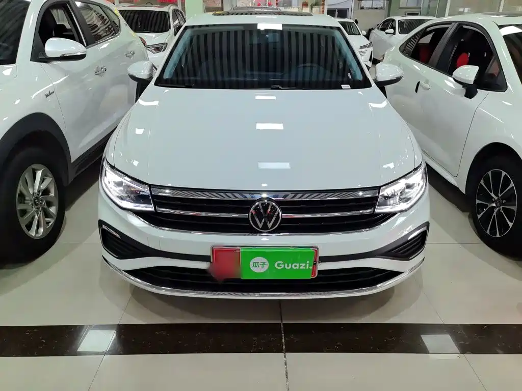 Volkswagen Bora 2025