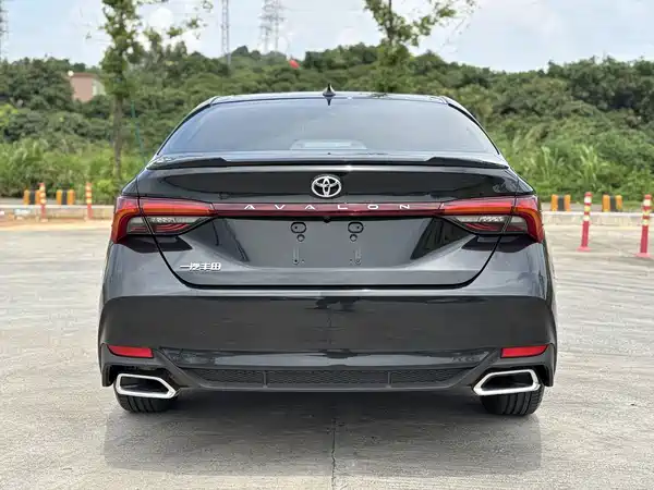 Toyota Avalon 2023
