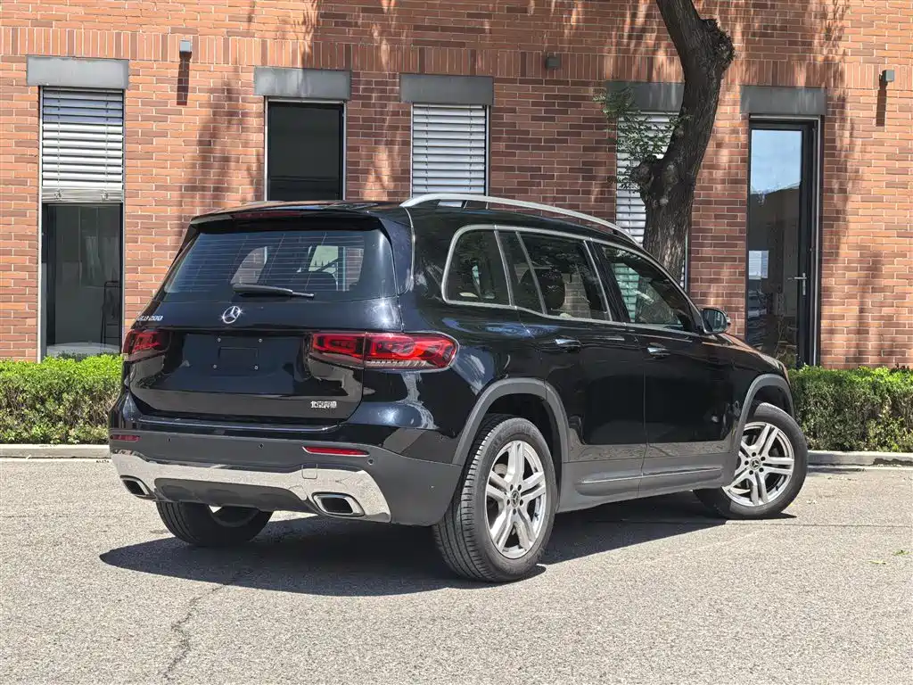 Mercedes-Benz GLB 2020
