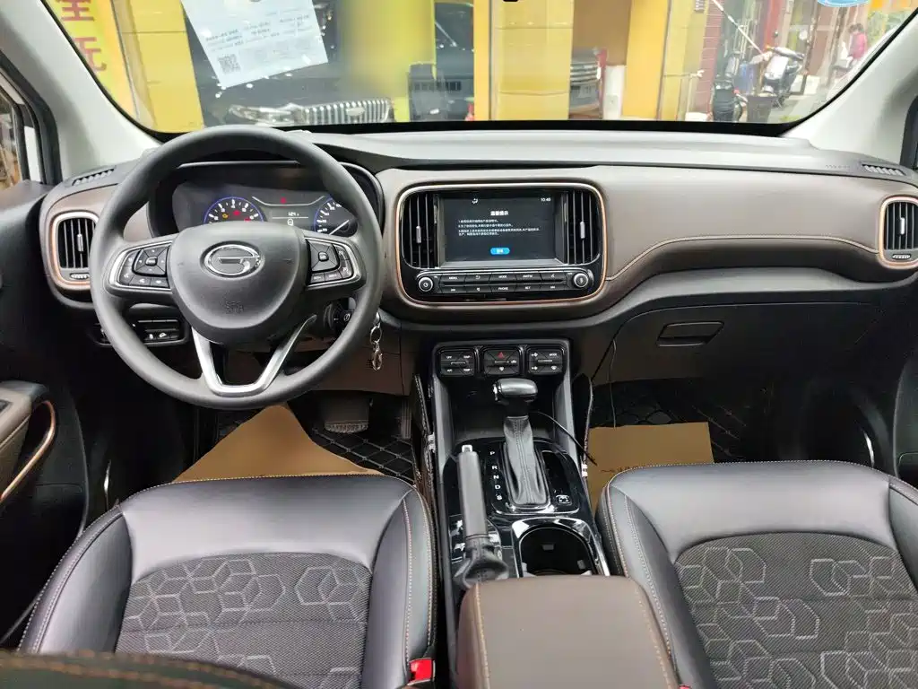 GAC Trumpchi GS3 2019 — фото 10