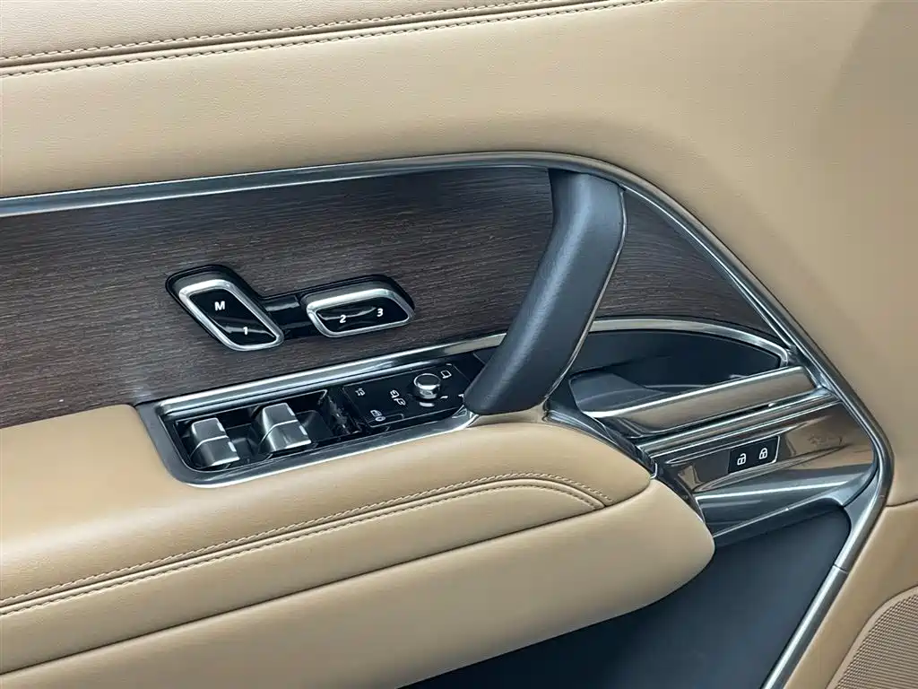 Land Rover Range Rover 2024 — фото 10