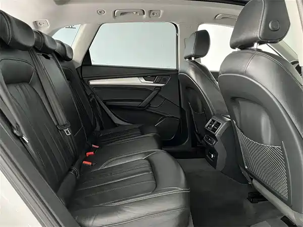 Audi Q5L 2020