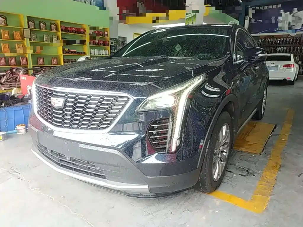 Cadillac XT4 2022 — фото 2