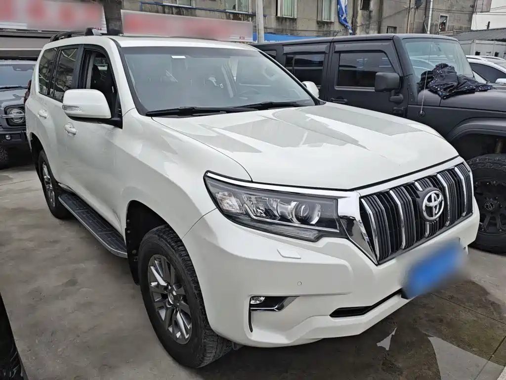 Toyota Prado 2018 — фото 4