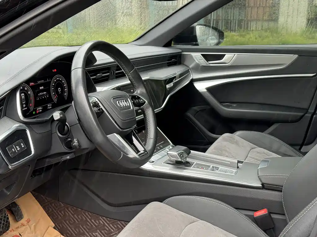Audi A6L 2023 — фото 4