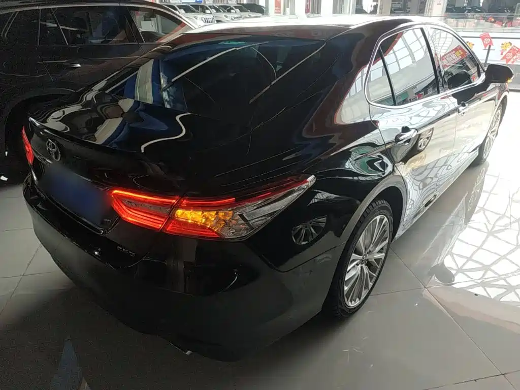 Toyota Camry 2020