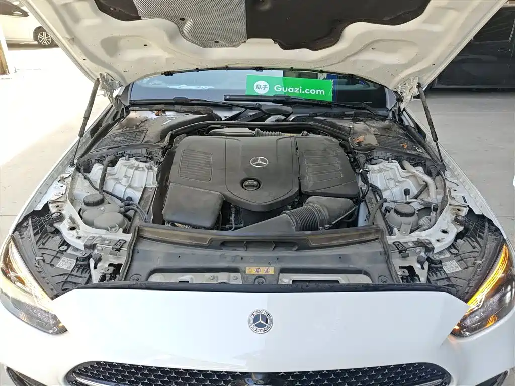 Mercedes-Benz C-Class 2024 — фото 20