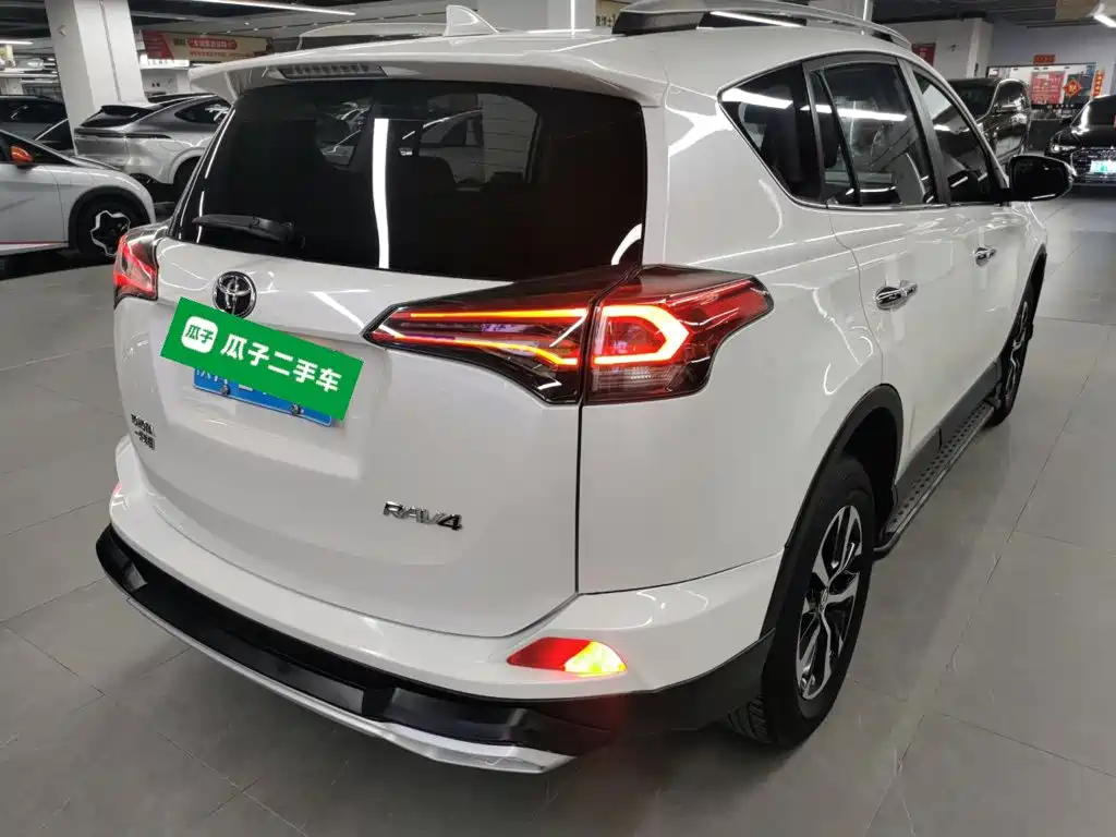Toyota RAV4 2019