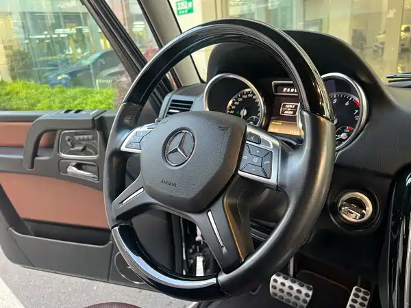 Mercedes-Benz G-Class 2013