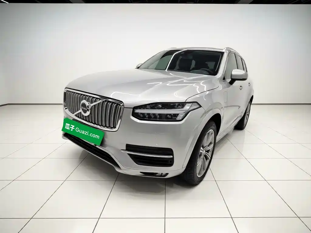 Volvo XC90 2019