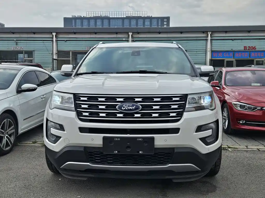 Ford Explorer 2018 — фото 5