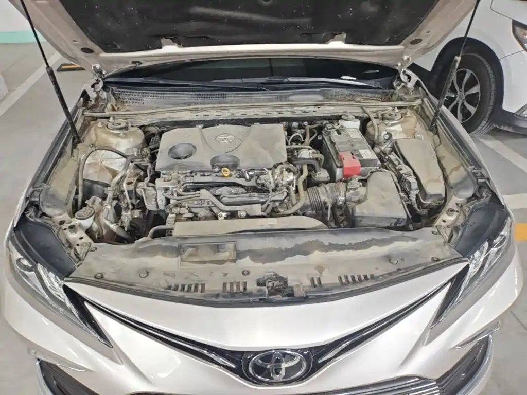 Toyota Camry 2022 — фото 20