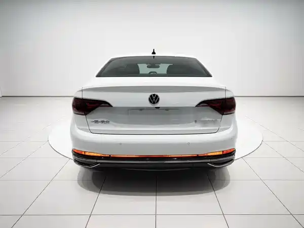Volkswagen Sagitar 2023