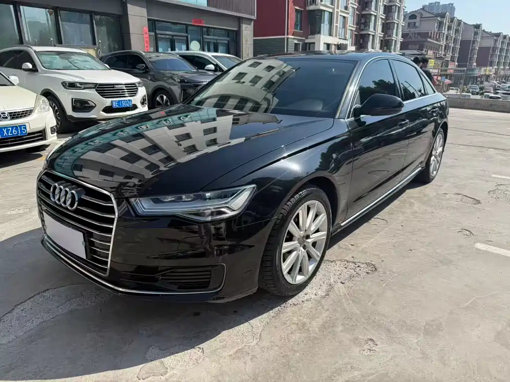 Audi A6L 2018 — фото 1