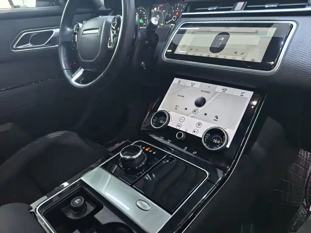 Land Rover Range Rover Velar 2021 — фото 14