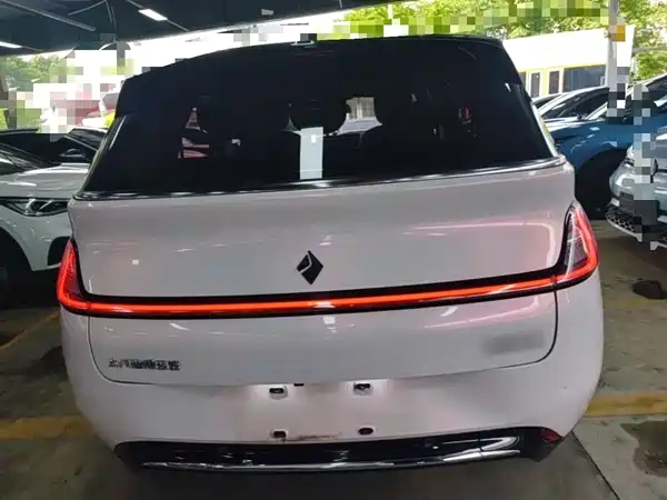 Baojun Yunduo 2024