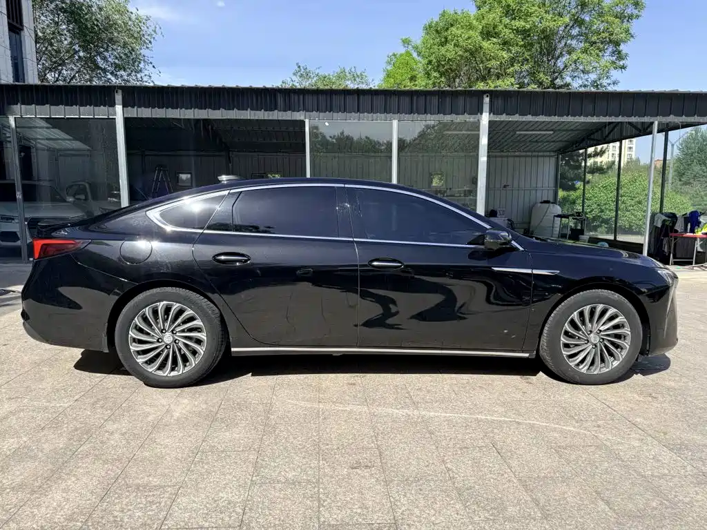 Buick LaCrosse 2024 — фото 13