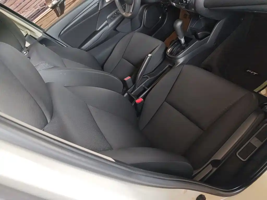 Honda Fit 2018 — фото 25