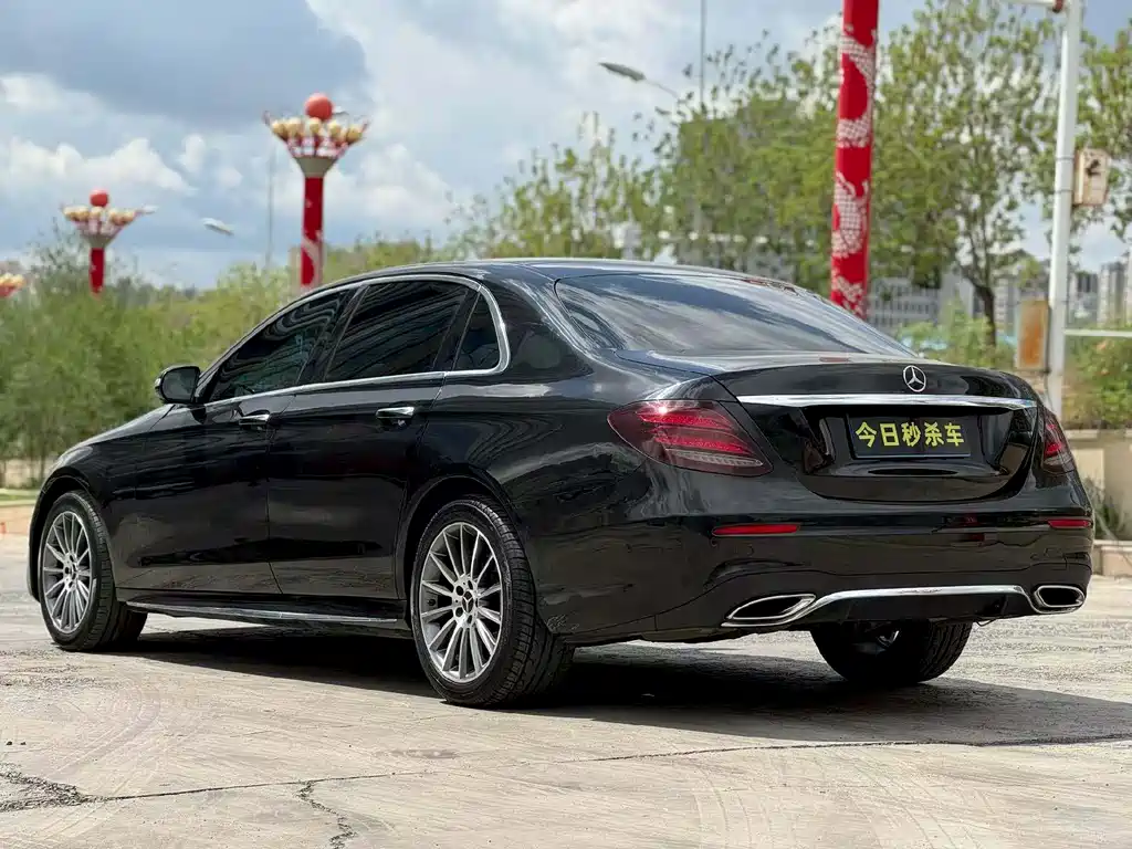 Mercedes-Benz E-Class 2018 — фото 9
