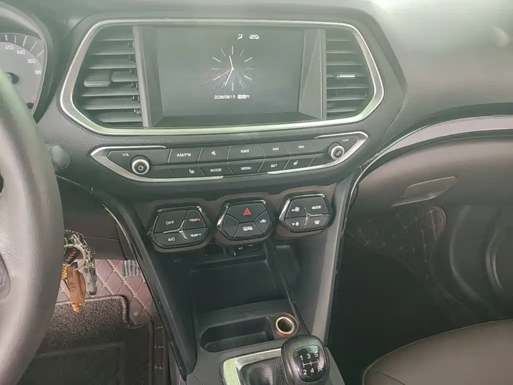 GAC Motor Trumpchi GS4 2018 — фото 13