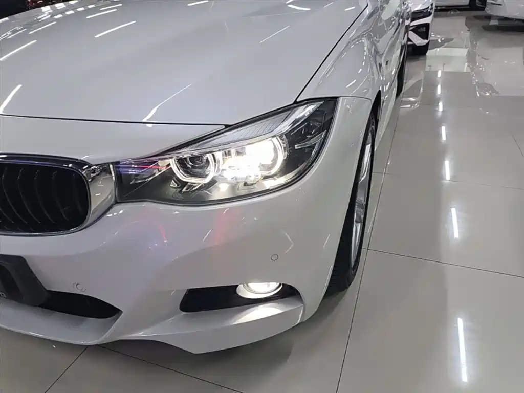 BMW 3 Series GT 2020 — фото 24
