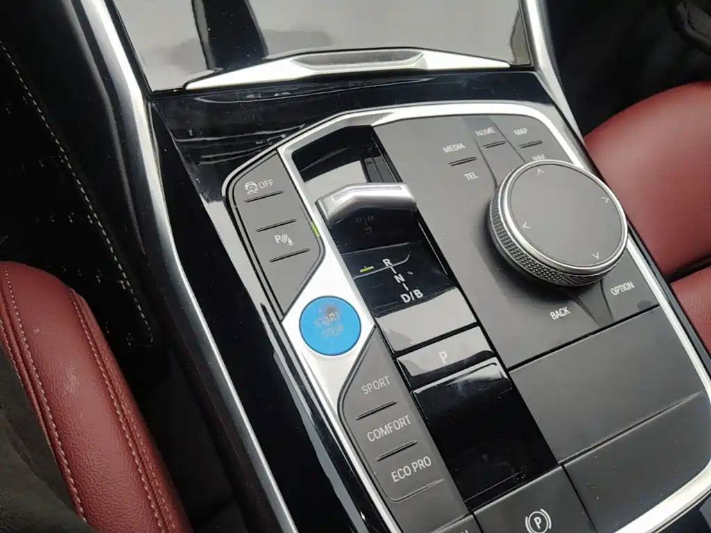 BMW i3 2023 — фото 14