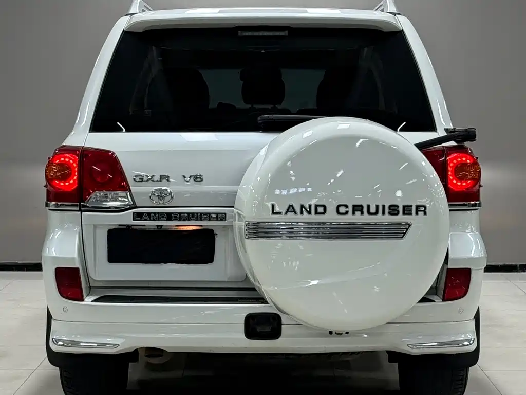 Toyota Land Cruiser 2015 — фото 4
