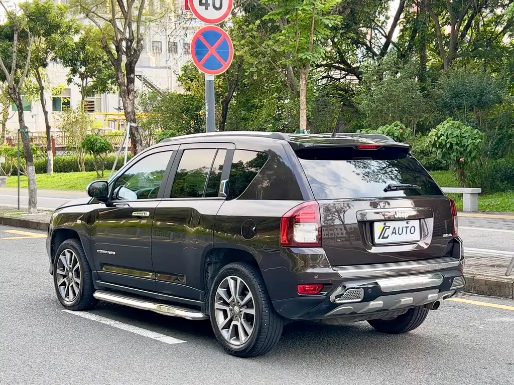 Jeep Compass 2014 — фото 5