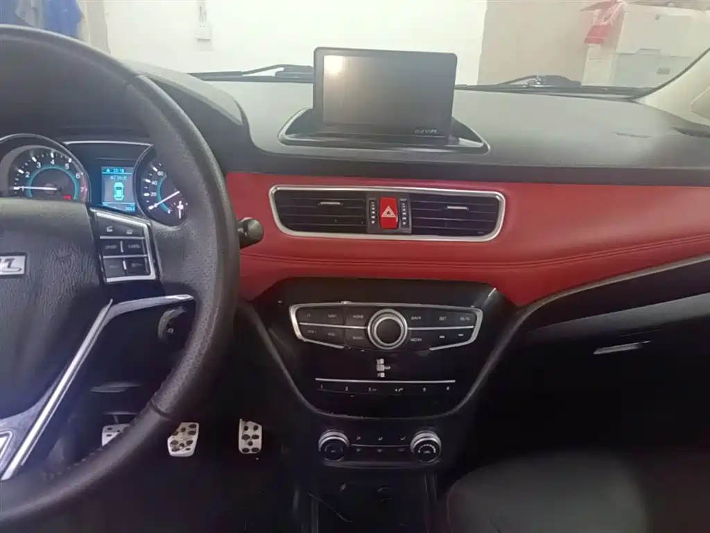 Haval H1 2016 — фото 13