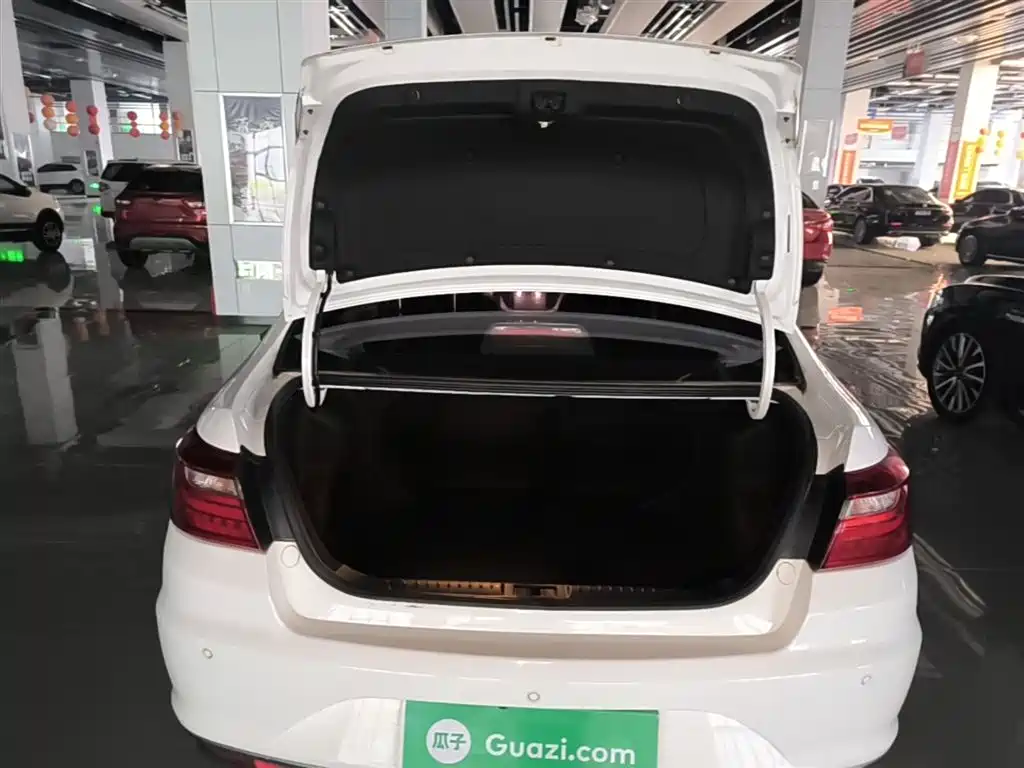 Geely Vision 2018 — фото 19