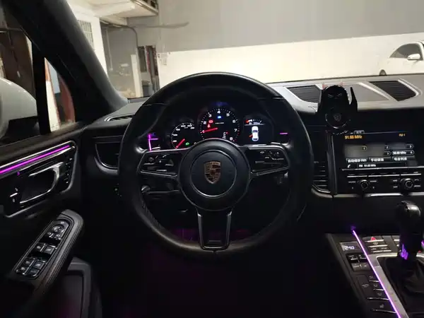Porsche Macan 2016