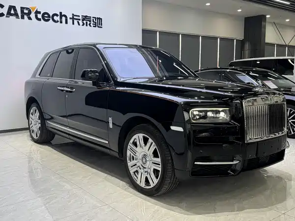 Rolls-Royce Cullinan 2021