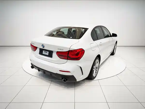 BMW 1 Series 2022