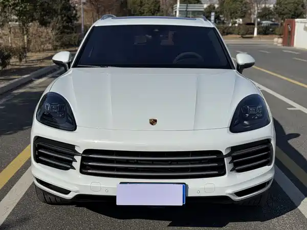 Porsche Cayenne 2023