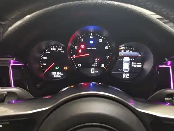 Porsche Macan 2016