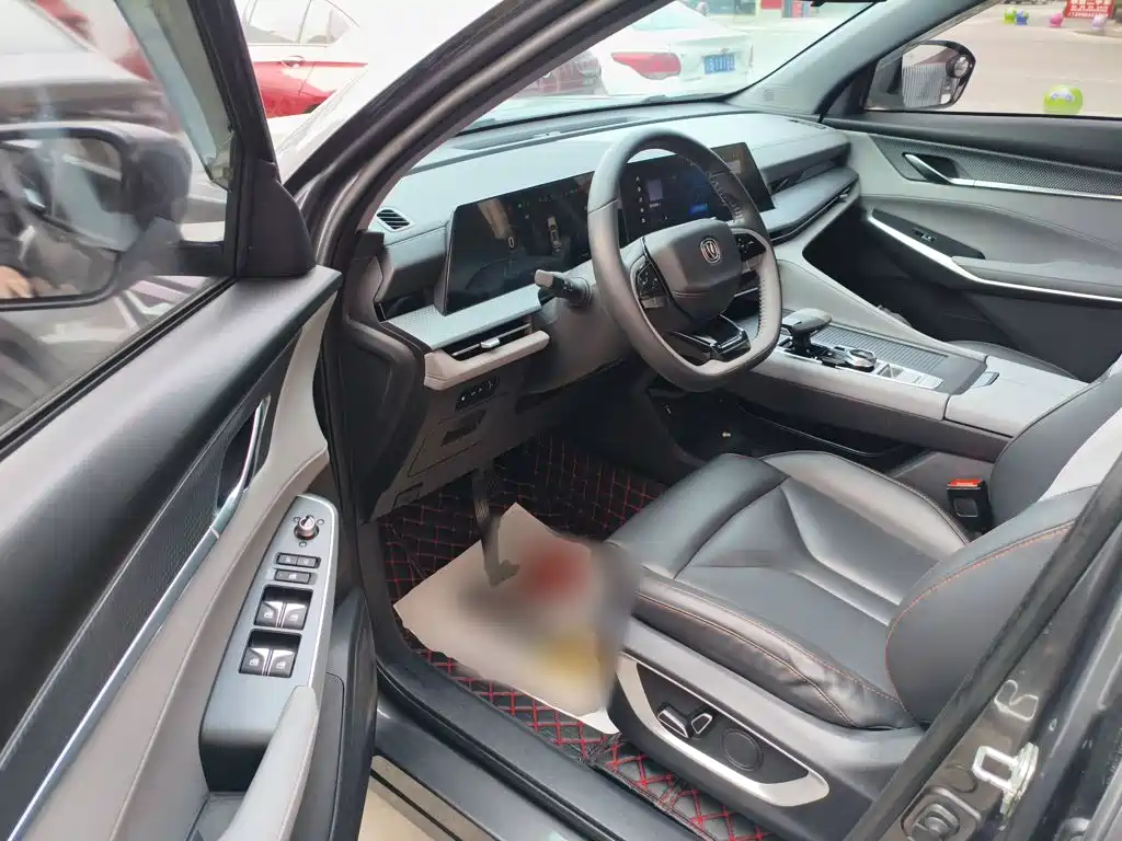 Changan CS75PLUS 2022 — фото 16