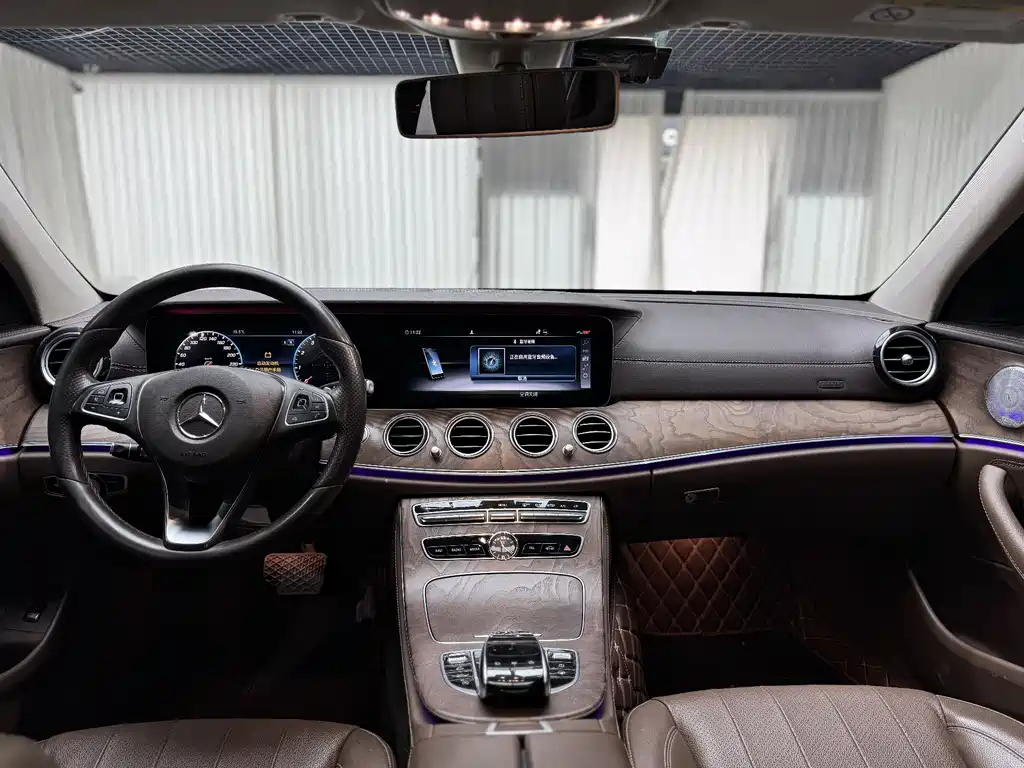 Mercedes-Benz E-Class 2018 — фото 4