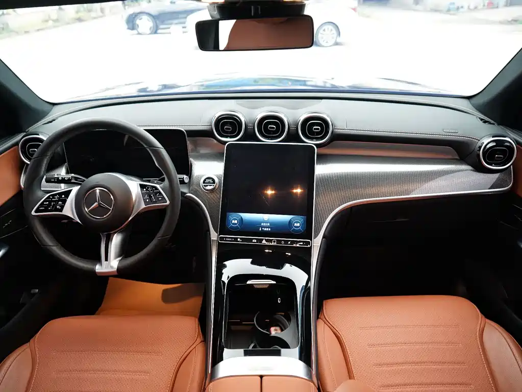 Mercedes-Benz GLC 2023 — фото 18