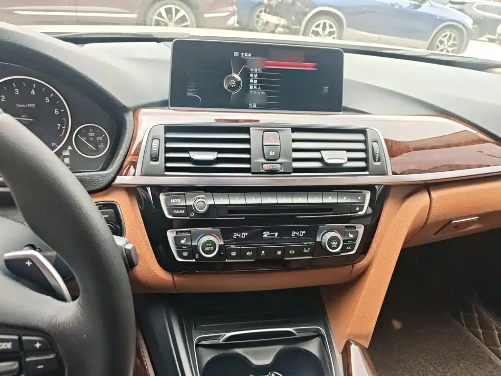 BMW 3 Series 2016